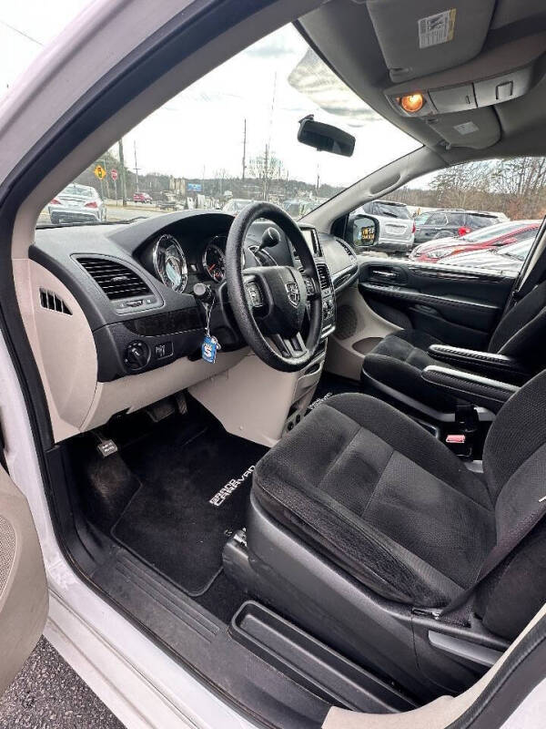 2017 Dodge Grand Caravan SE