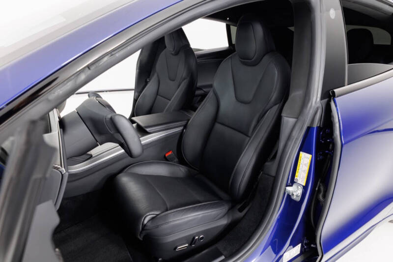 2022 Tesla Model S Plaid