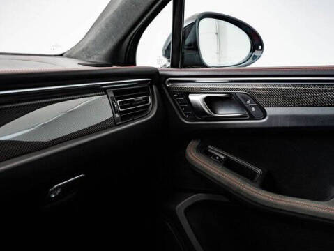 2024 Porsche Macan GTS