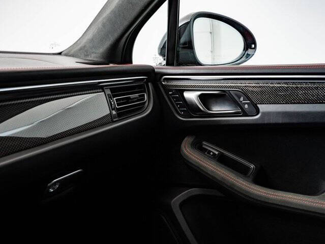2024 Porsche Macan GTS