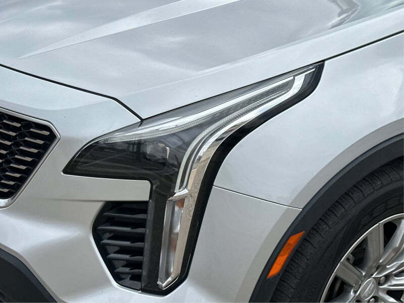 2020 Cadillac XT4 Premium Luxury