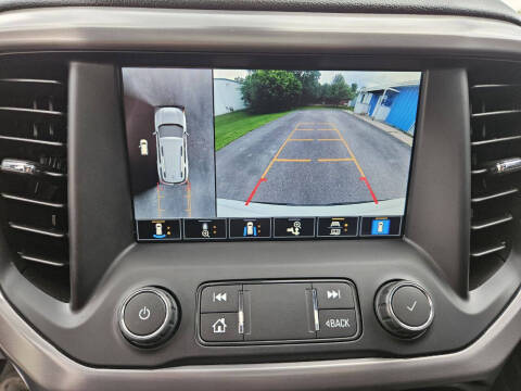 2021 GMC Acadia AT4