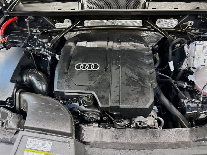 2025 Audi Q5 quattro S line Prem Plus 45 TFSI