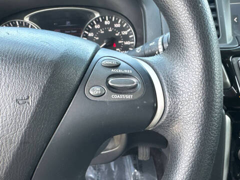 2020 Nissan Pathfinder S