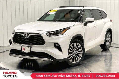 2021 Toyota Highlander for sale at HILAND TOYOTA in Moline IL