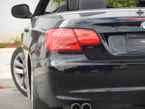 2012 BMW 3 Series 328i