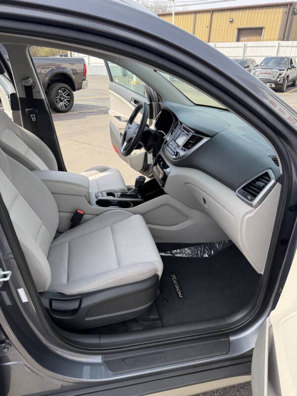 2017 Hyundai Tucson SE