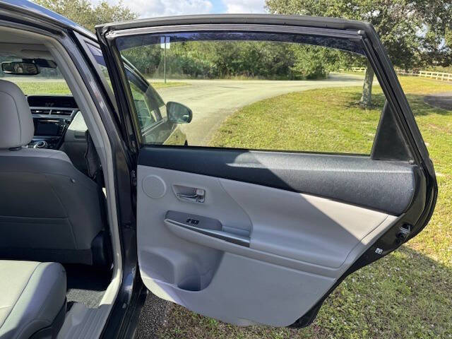 2015 Toyota Prius v Three