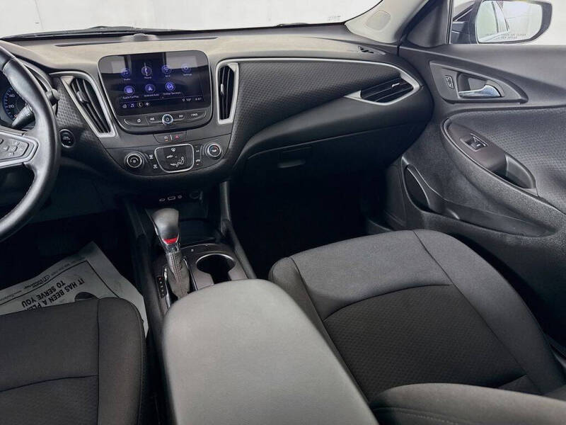 2022 Chevrolet Malibu RS