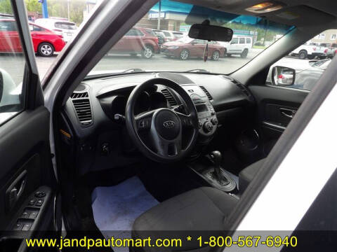 2011 Kia Soul +