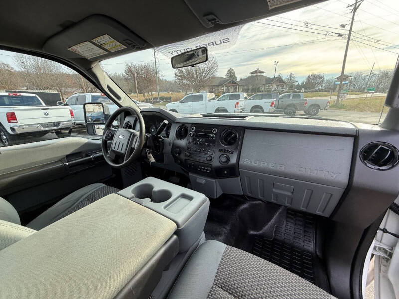 2011 Ford F-350 Super Duty XL