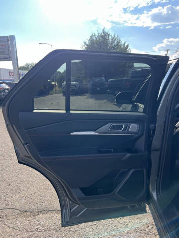 2025 Ford Explorer ST