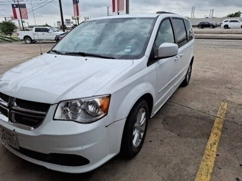 2015 Dodge Grand Caravan for sale at FREDYS CARS FOR LESS in Houston TX