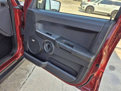 2008 Jeep Commander Sport