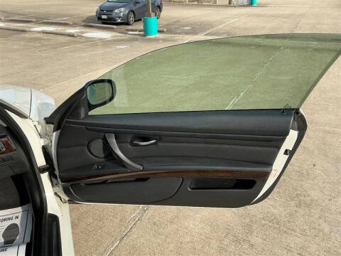 2012 BMW 3 Series 328i