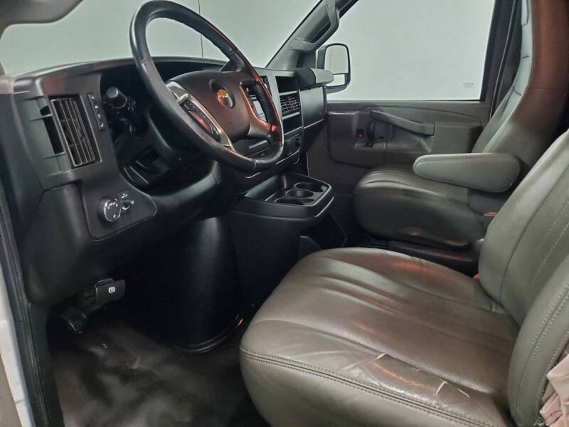 2019 Chevrolet Express 3500