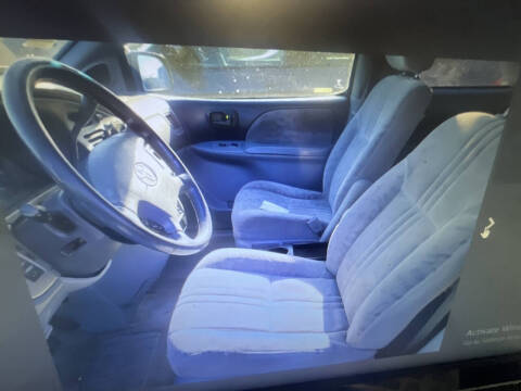 2001 Toyota Sienna LE