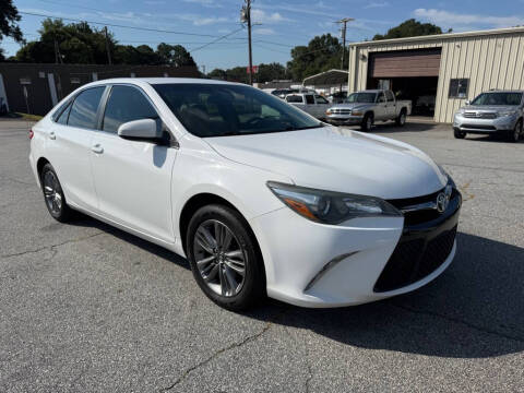 2017 Toyota Camry SE