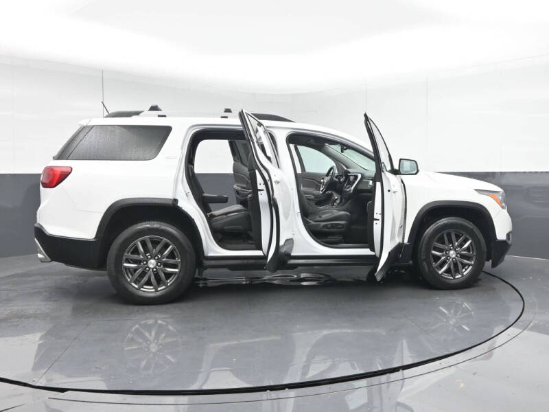 2017 GMC Acadia SLT-1