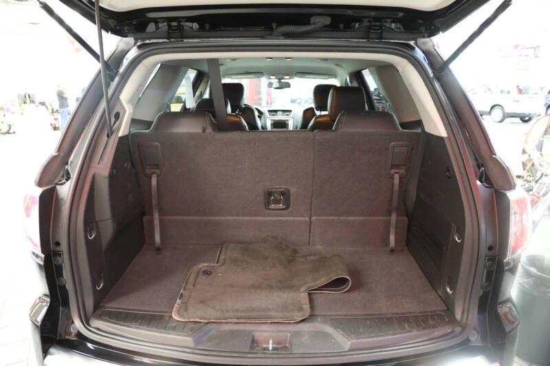 2016 GMC Acadia SLT-1