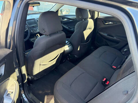 2018 Chevrolet Malibu LS