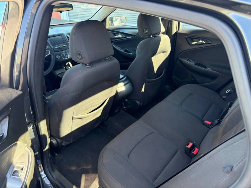 2018 Chevrolet Malibu LS