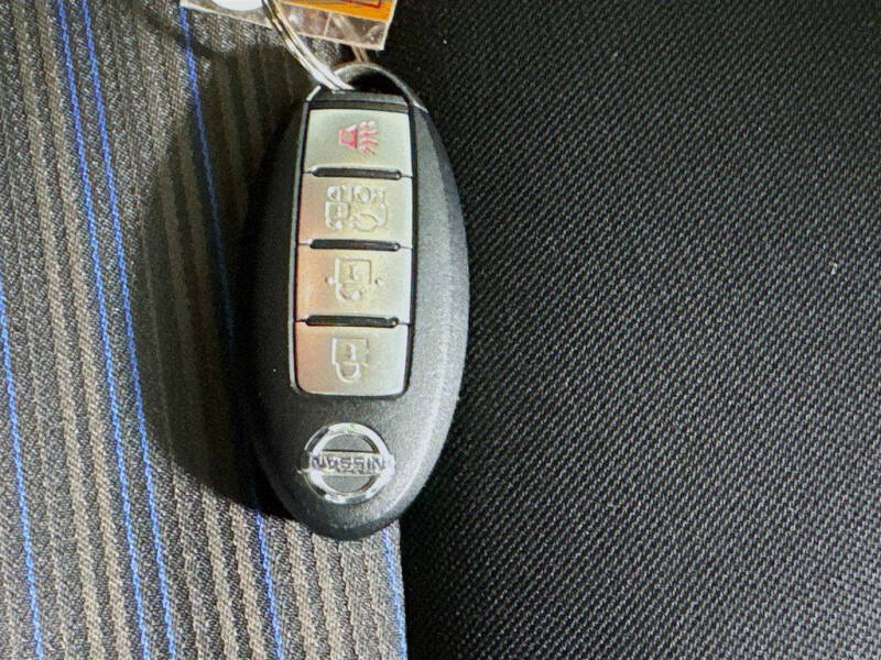 2022 Nissan LEAF SV PLUS