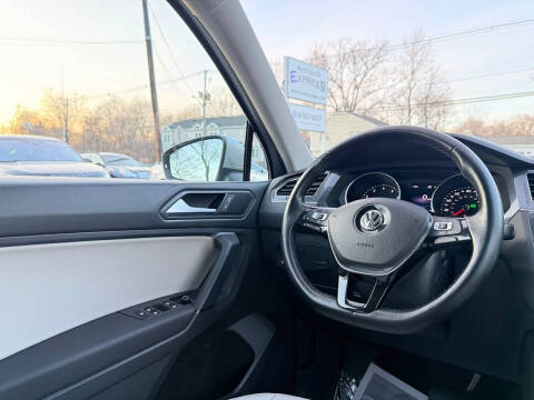 2019 Volkswagen Tiguan SE 4Motion