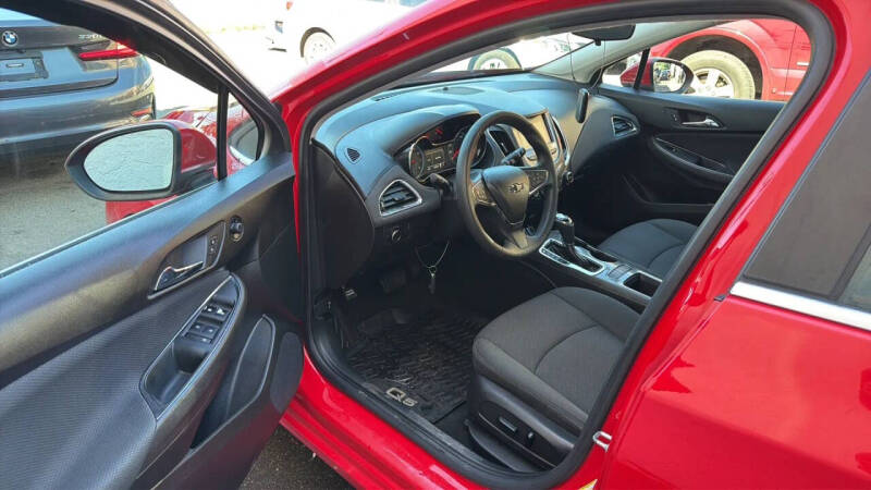 2017 Chevrolet Cruze LT Auto