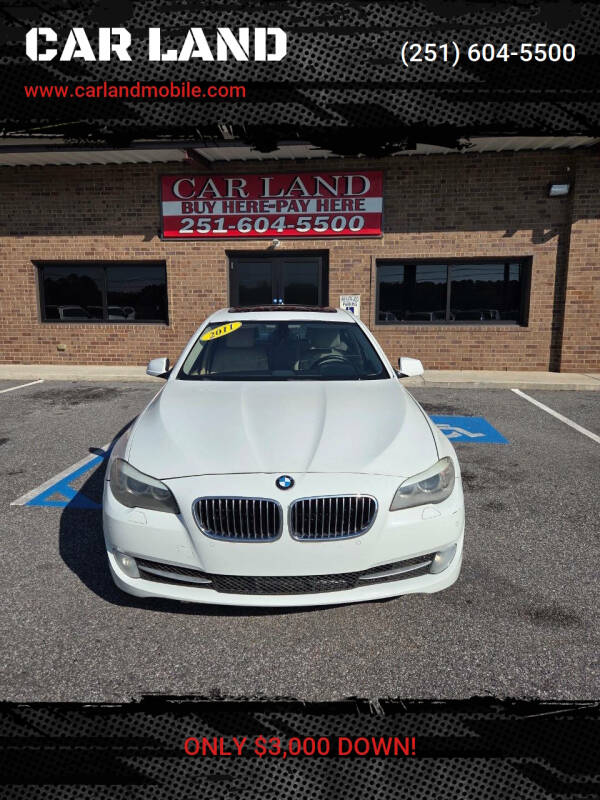 2011 BMW 5 Series 528i's photo