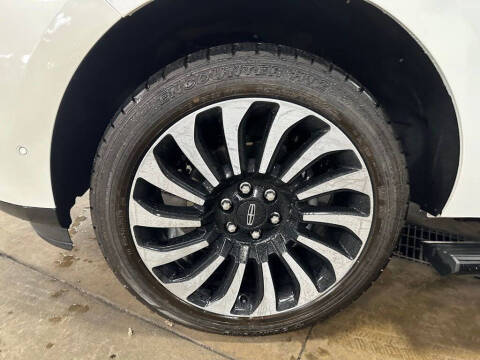 2023 Lincoln Navigator L Black Label