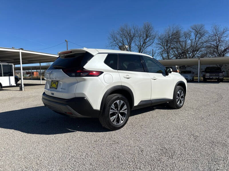2021 Nissan Rogue SV