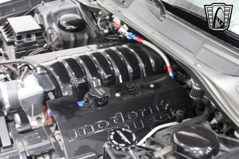 2006 Dodge Charger SRT-8