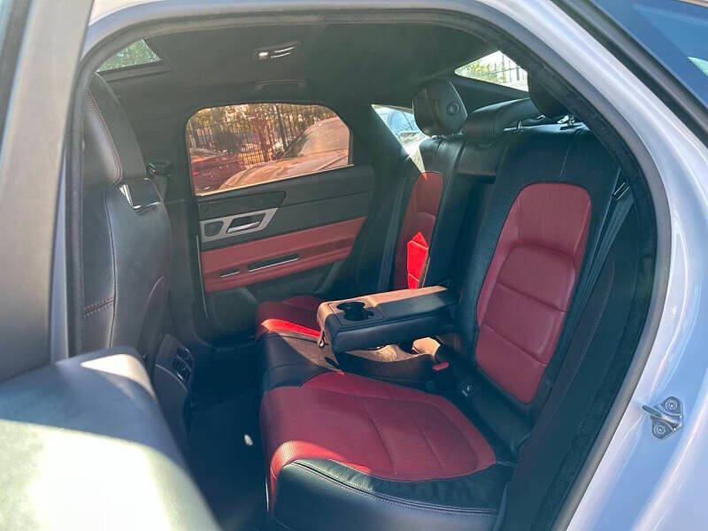 2016 Jaguar XF R-Sport