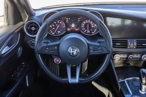 2018 Alfa Romeo Giulia Quadrifoglio