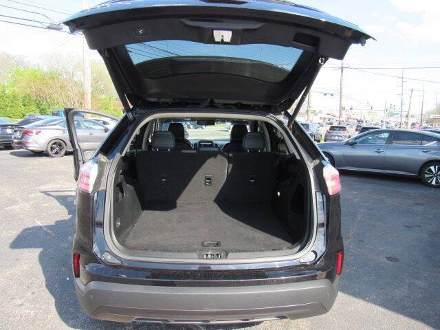 2022 Ford Edge SEL