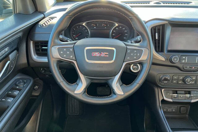 2023 GMC Terrain AT4