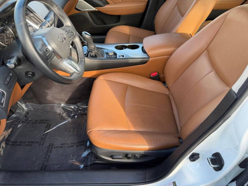 2024 Infiniti Q50 Luxe