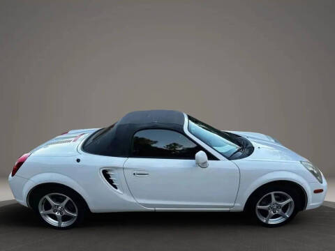 2005 Toyota MR2 Spyder