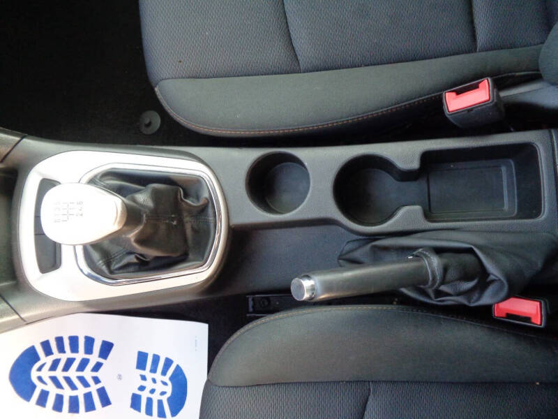 2016 Chevrolet Cruze LS Manual