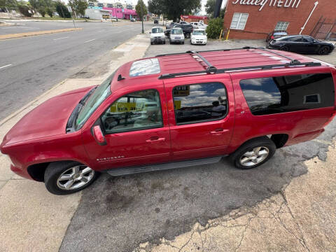 2013 Chevrolet Suburban LT