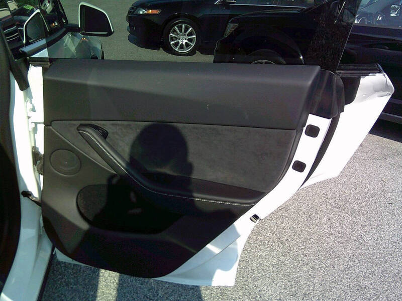 2024 Tesla Model Y Performance