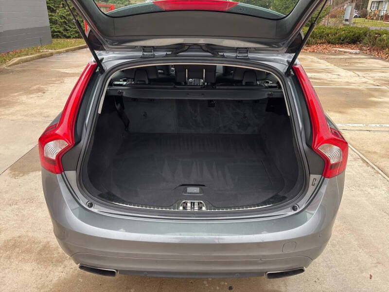 2016 Volvo V60 T5 Premier