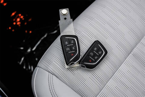 2024 Cadillac LYRIQ Luxury 1