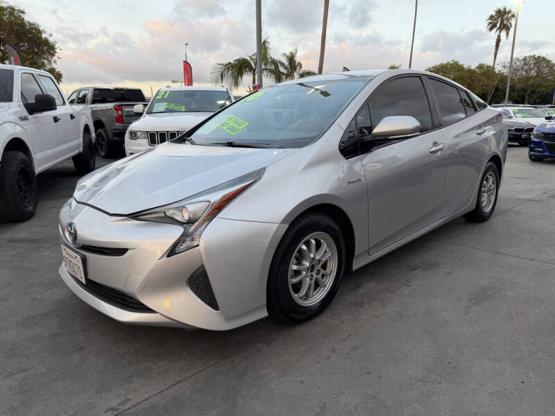 2016 Toyota Prius Three