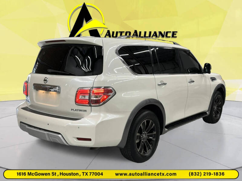2017 Nissan Armada Platinum