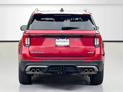 2025 Ford Explorer Platinum