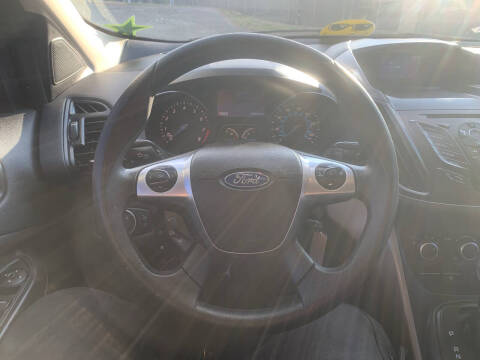 2015 Ford Escape SE