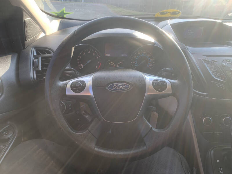 2015 Ford Escape SE