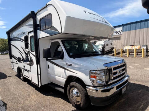 2022 Ford E-Series